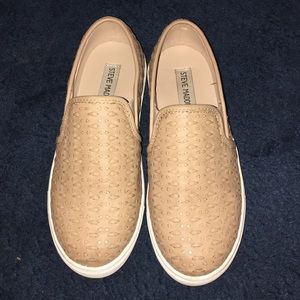 Steve Madden Slip-on sneakers